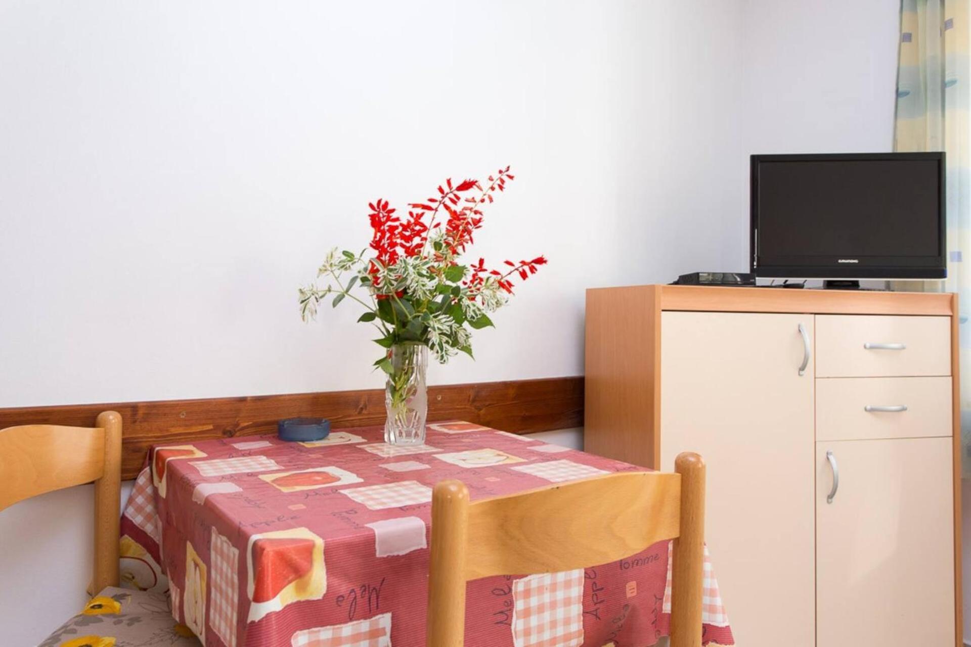 Apartments Zic - Mrakovcic 巴斯卡 外观 照片